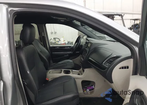 2019 Dodge Grand Caravan Sxt from USA, damaged, VIN 2C4RDGCG3KR580902